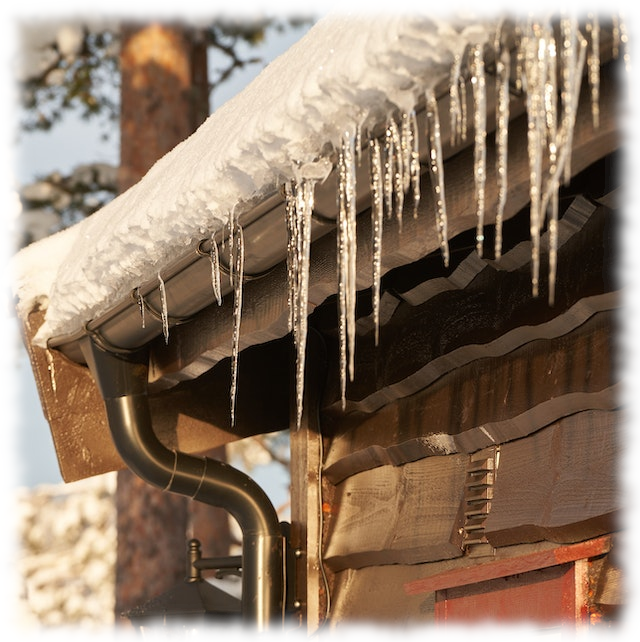 frozen clogged gutters calgary